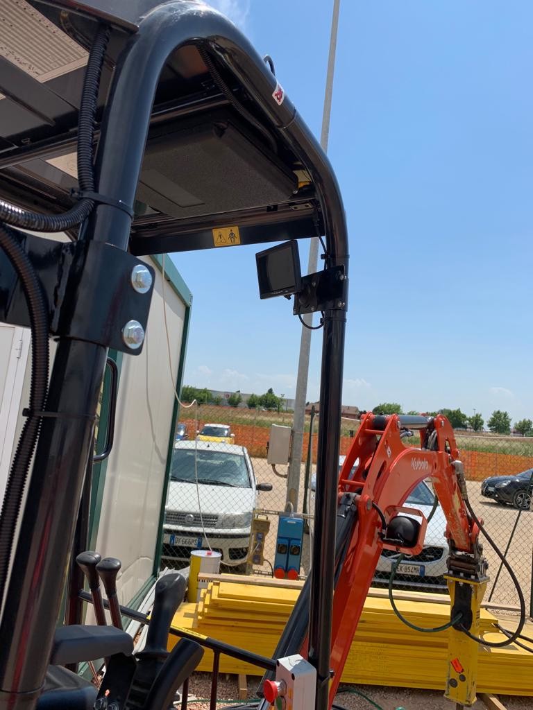 Détail de la fixation à l’arceau