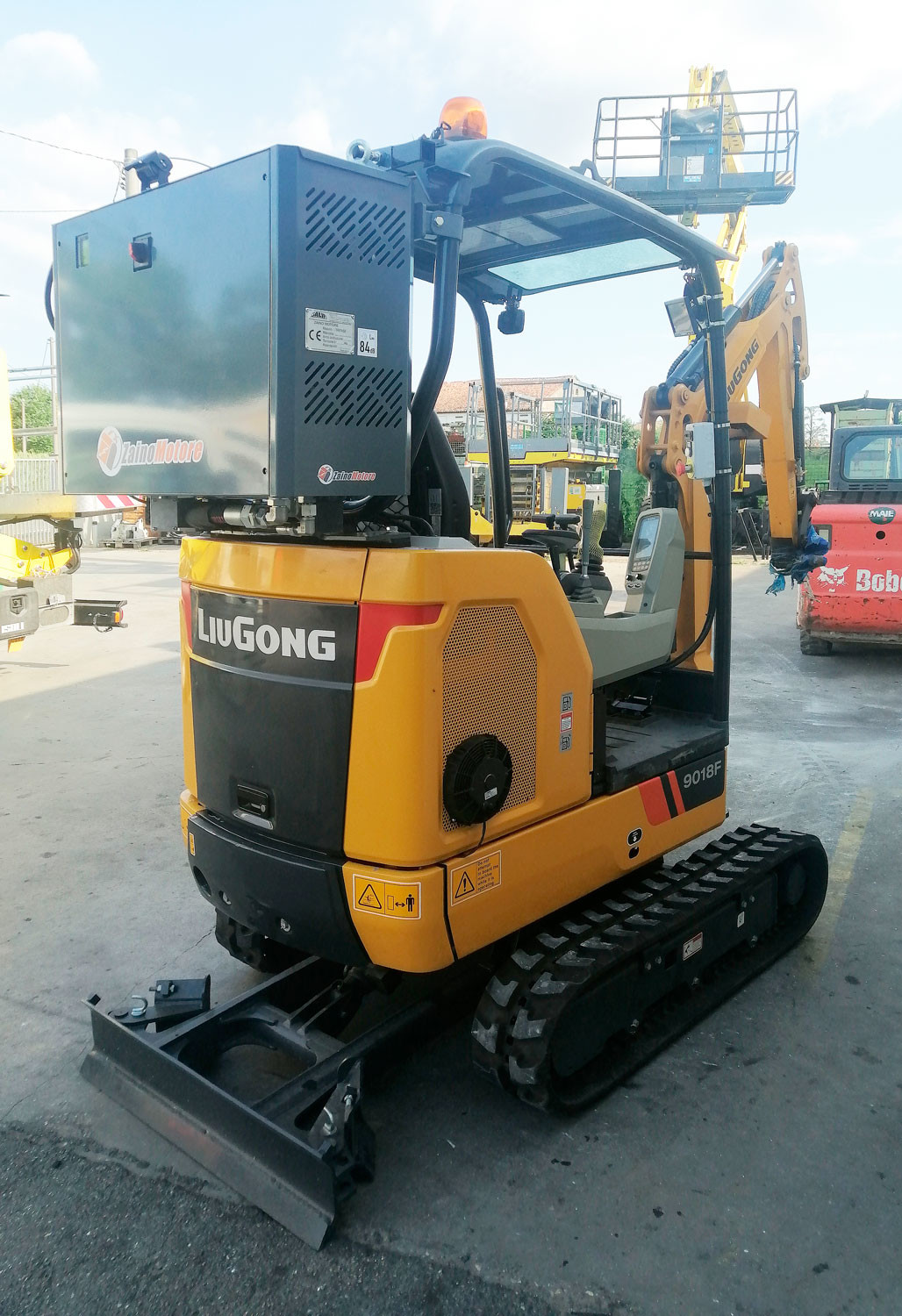 Vista dx su Liu Gong